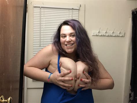 Big Tittie Latina Shesfreaky