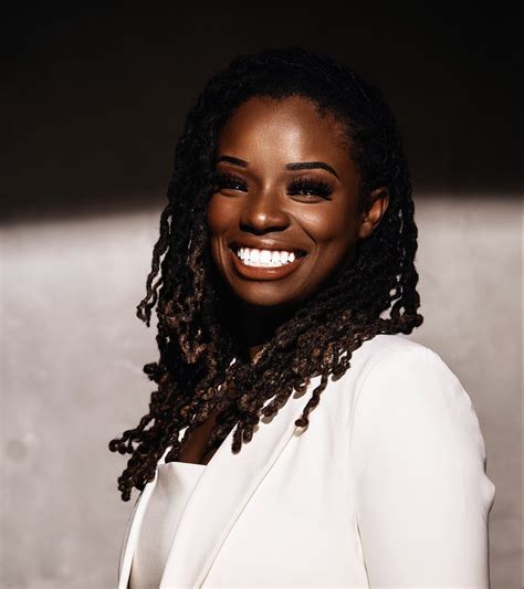 Meet Daphnee Louis - OrlandoVoyager