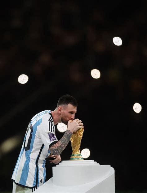 Lionel Messi Y La Copa Del Mundo Las Fotos Que Todos Quieren Ver Tn