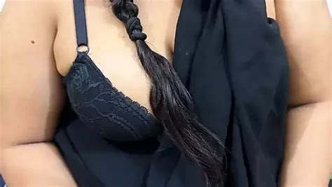 Badi Doodh Wali Bhabhi Ko Call Recording Linked Mature Porn Feat Aria Mia XHamster