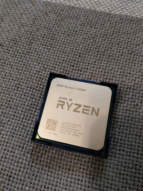 Процессор AMD Ryzen 5 2400G AM4 OEM YD2400C5M4MFB — купить по низкой ...