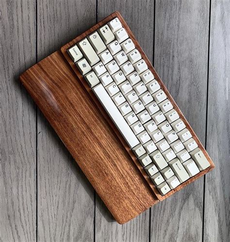 Where does keychron.de ship from? : Keychron