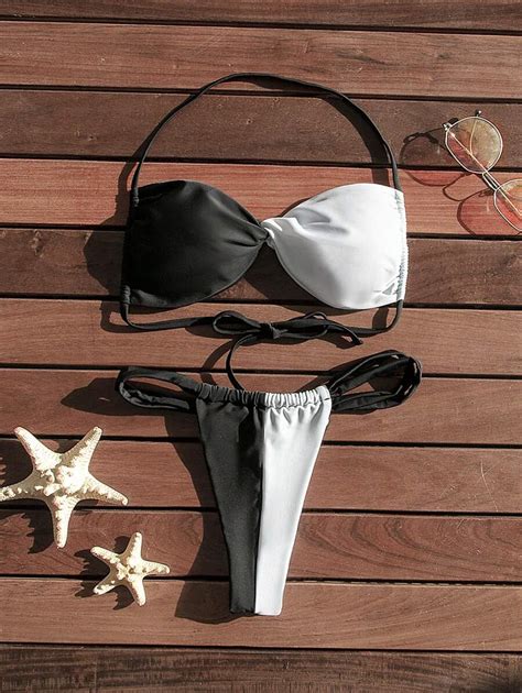 Conjunto De Bikini Negro Y Blanco Con Detalle De Torsión Moda de