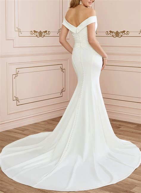 Mermaid Off-The-Shoulder Elastic Satin Wedding Dresses With Ruffle