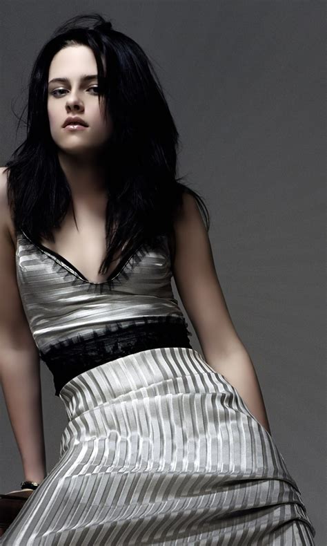 X Resolution Kristen Stewart Brunette Dress X Resolution Wallpaper