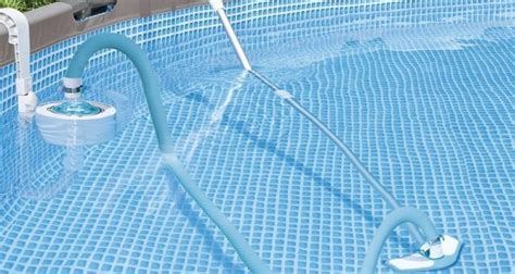 Aspirateur Pour Piscine Intex Choisir Le Meilleur Pour Une Eau Bien Claire