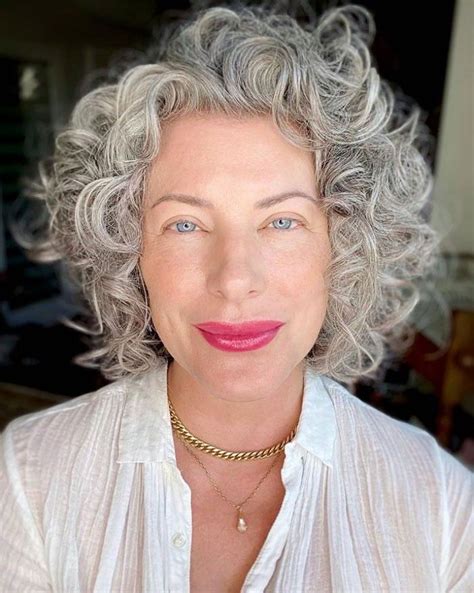 15 Photos Of Dreamy Silver Curly Hair Curly Hair Styles Naturally