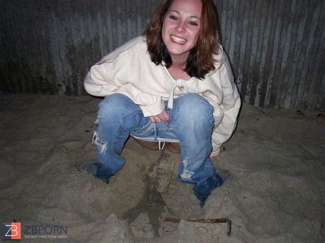 Caught Squatting ZB Porn