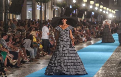 Galería de fotos de Pasarela Larios Fashion Week 2022