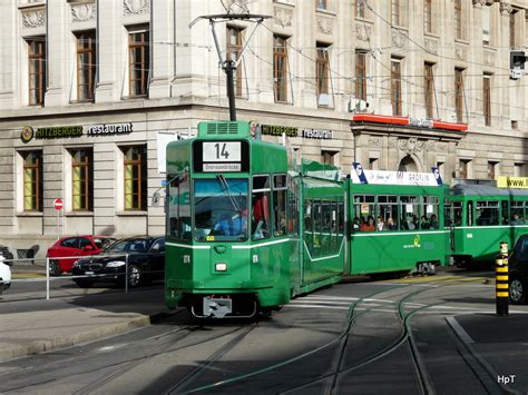 BVB Tram Be 4 8 674 Unterwegs Auf Der Linie 14 In Basel Am 09 11 2013