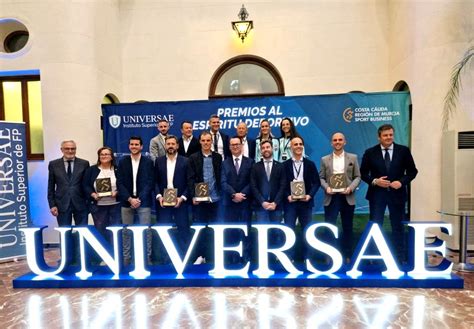 Universae Entrega Los Premios Al Esp Ritu Deportivo En El Costa