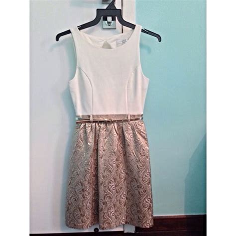 (reserved) White & gold Forever New dress, Women's Fashion, Dresses & Sets, Dresses on Carousell