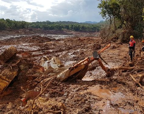 Sobe Para O N Mero De Mortos Identificados Na Trag Dia Da Vale Em