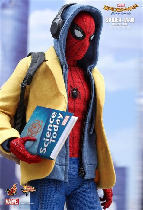 Hot Toys Is On A Roll With Another Insanely Realistic Spider Man Action Figure StuffedParty