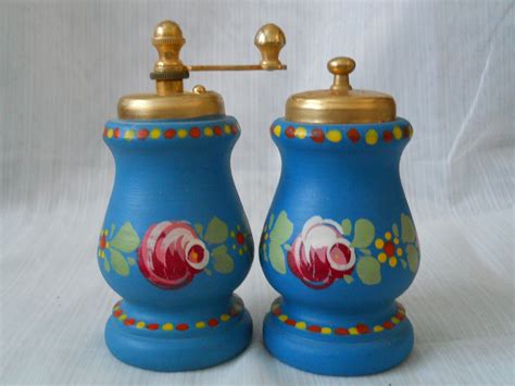 Wooden Salt and Pepper Shakers - vintage, collectible