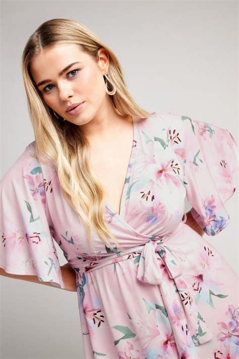 Yours London Plus Size Light Pink Floral Print Hanky Hem Wrap Dress