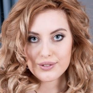 Ellie Roe Nude XXX Pics PornPics