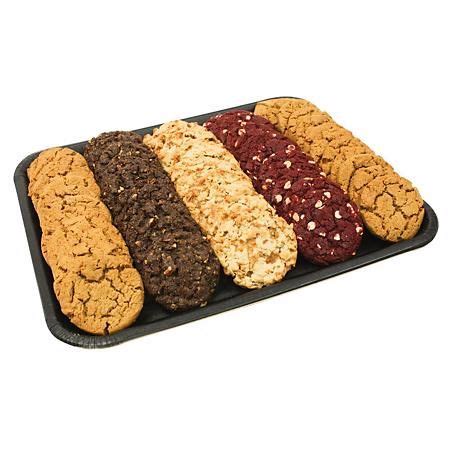 Member's Mark Holiday Cookie Tray, Assorted Flavors (60 ct.) - Sam's Club | Individual desserts ...