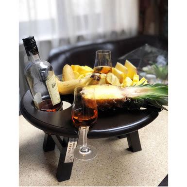 Купить темный винный столик из ольхи в Украине