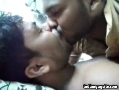 Romantic Gay Sex Video Of Horny Desi Men Indian Gay Site