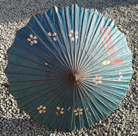 Antique Japanese Parasol Or Wagasa Rice Paper And Lacquered Etsy Japanese Parasol Parasol