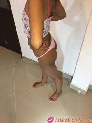 Her Pink Thong Porn Pic