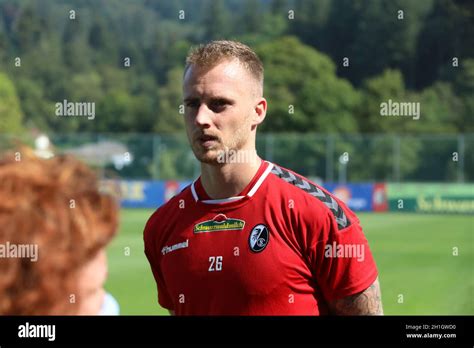 Torwart Mark Flekken Sc Freiburg Hi Res Stock Photography And Images