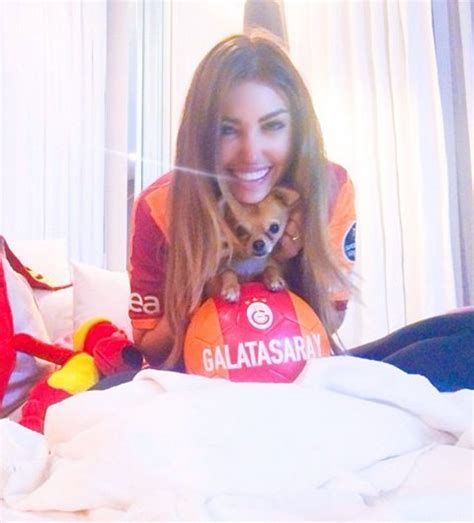 Image Yolanthe Cabau Looks So Hot In New Galatasaray Shirt As She