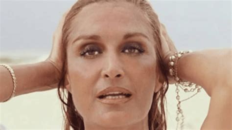 Dalida Son frère Orlando partage une photo delle en bikini les internautes sont sous le charme