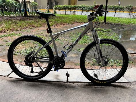Gt Avalanche Mtb Bicycle Shimano Xt Sports Equipment Bicycles And Parts