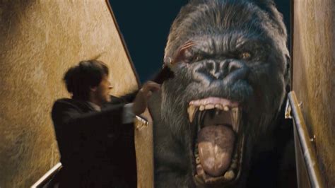 Шоу пошло не по плану - "Кинг-Конг" отрывок из фильма - YouTube