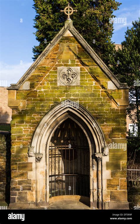 Stthomas A Beckets Well Northampton Stock Photo 66510907 Alamy