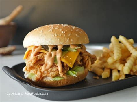 Spicy Crispy Chicken Burger – Food Fusion