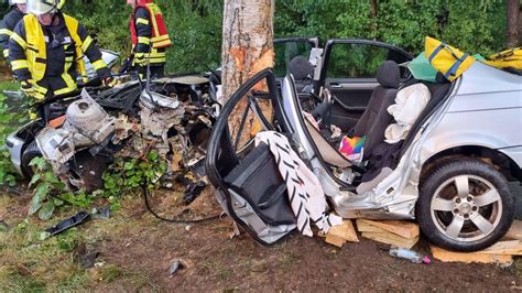 Tödlicher Unfall zwischen B73 und Hammah Junge Frau stirbt bei Baum