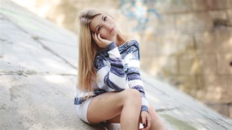 Blonde Beauty Sweater White Shorts Preview Wallpaper