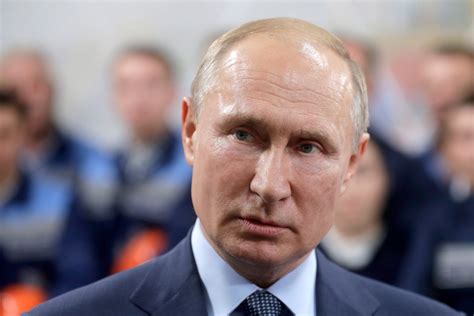 Путин попросил первых лиц регионов не уклоняться от ответственности при ЧП