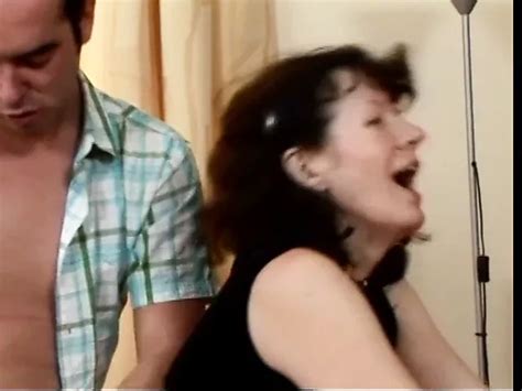 Vid Os Porno Gratuites Une Cougar Mature Sexy Xhamster