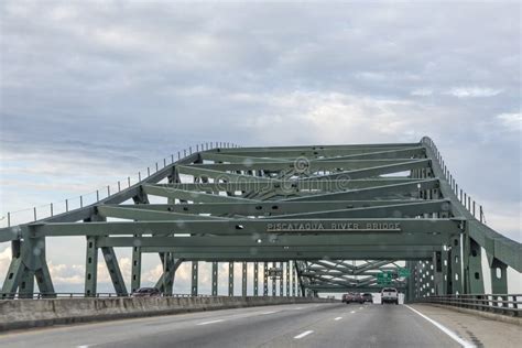 Old Historic Piscataqua River Bridge in Portsmouth Editorial Photo ...