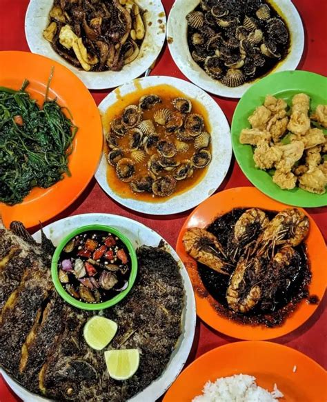 3 Tempat Makan Seafood Enak Dan Terkenal Di Jakarta Salah Satunya