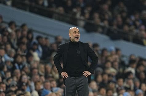 Guardiola Look A Like Is Klaar Met Vergelijkingen Soccernews Nl