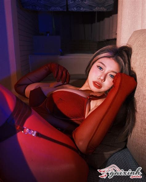 Nh G I Xinh C I Kh Ng Che Khoe Th N C C Hot