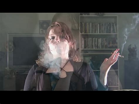 Shante N 19 Yr Old SFW Non Nude Smoking Clips XVIDEOS