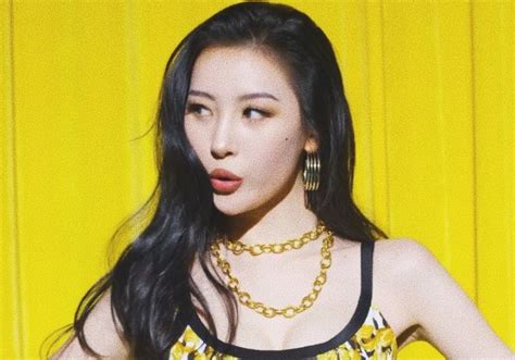 Kpop Idol Yellow Aesthetic Orange Aesthetic Kpop Aesthetic Aesthetic Girl Kpop Girl Groups