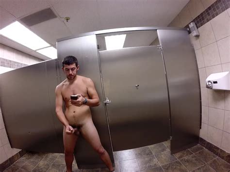 Amateur Bathroom ThisVid