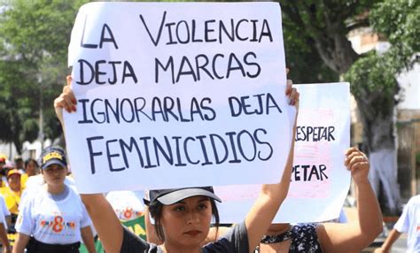 Feministas cubanas convocan a tuitazo para exigir ley de protección a