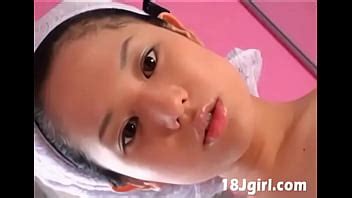 Grandes tetas asiático XVIDEOS