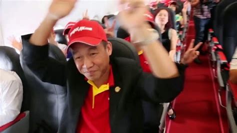 Bikini Fashion Show Pramugari Vietjet Air Wagz Hot Girls Entertainment News