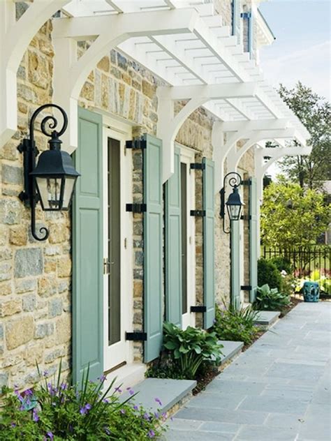 Design & Décor | Modern farmhouse exterior, House exterior, Traditional ...