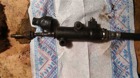 Главный цилиндр сцепления ваз 2107 замена: Замена главного цилиндра ...