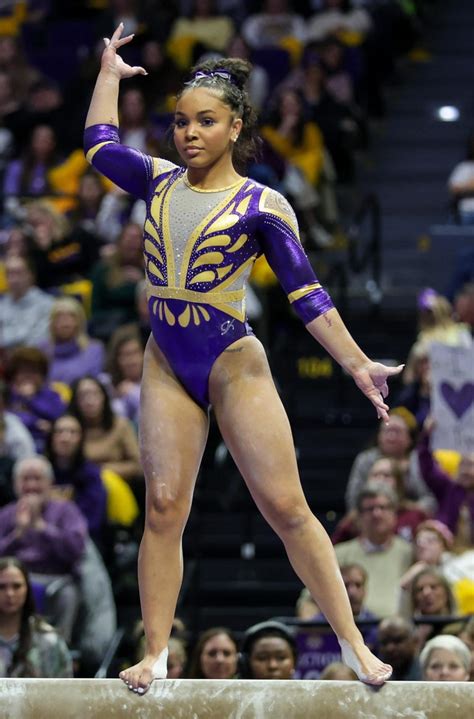 HOT GYMNASTS Hottest Female Athletes